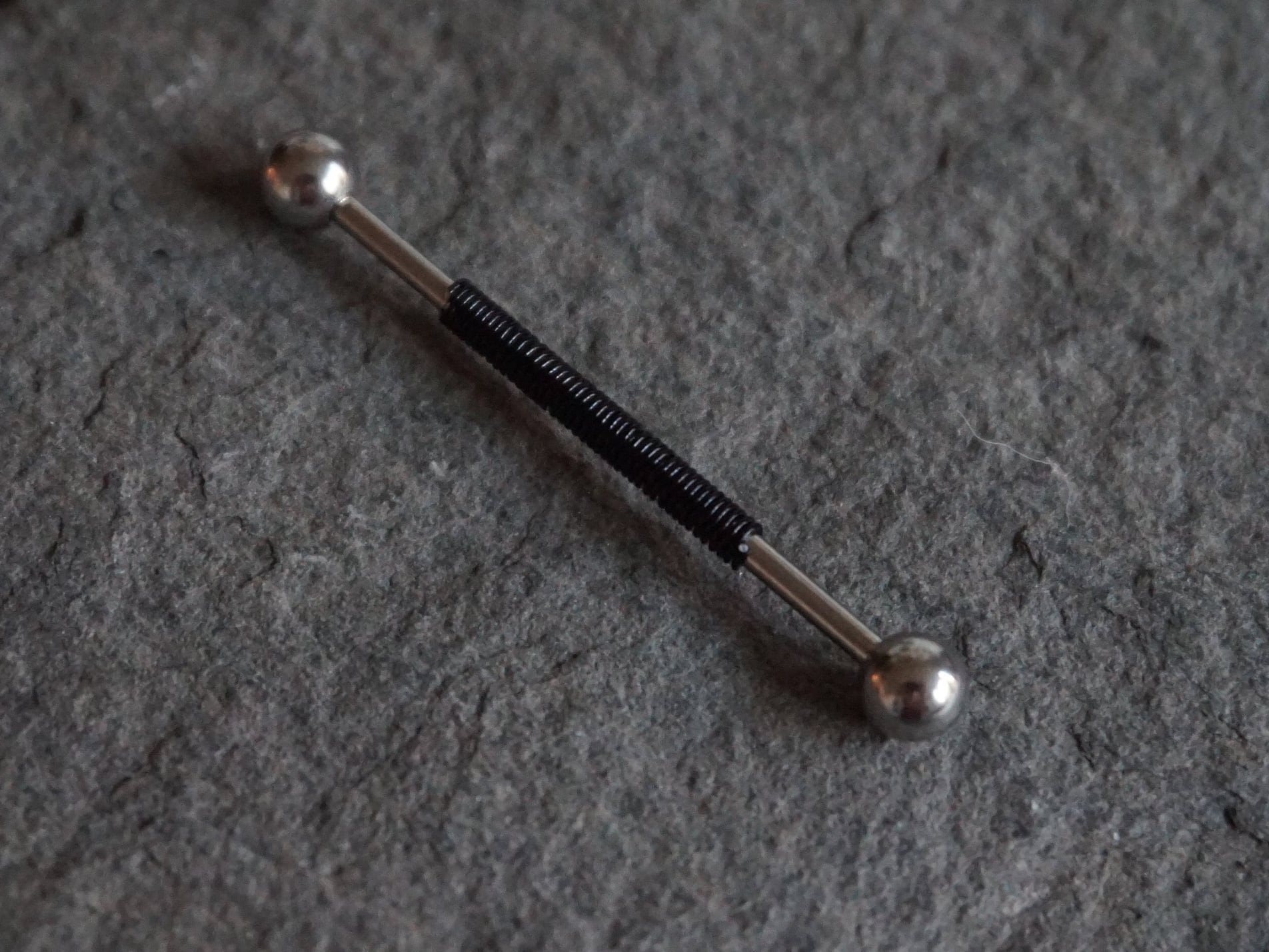 Industrial Barbell Schmuck, Piercing, Gerüst Körperschmuck, Silber Industrial Barbell Schmuck, Piercing, Gerüst Körperschmuck, Silber von BessiesBodyJewellery