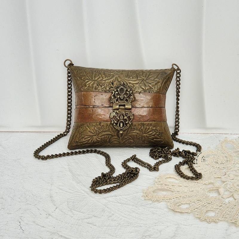 Antike Art-Deco-Messing Und Kupfer Kissen Geldbörse Mit Schwarzem Samtfutter von BestAntiqueBoutique