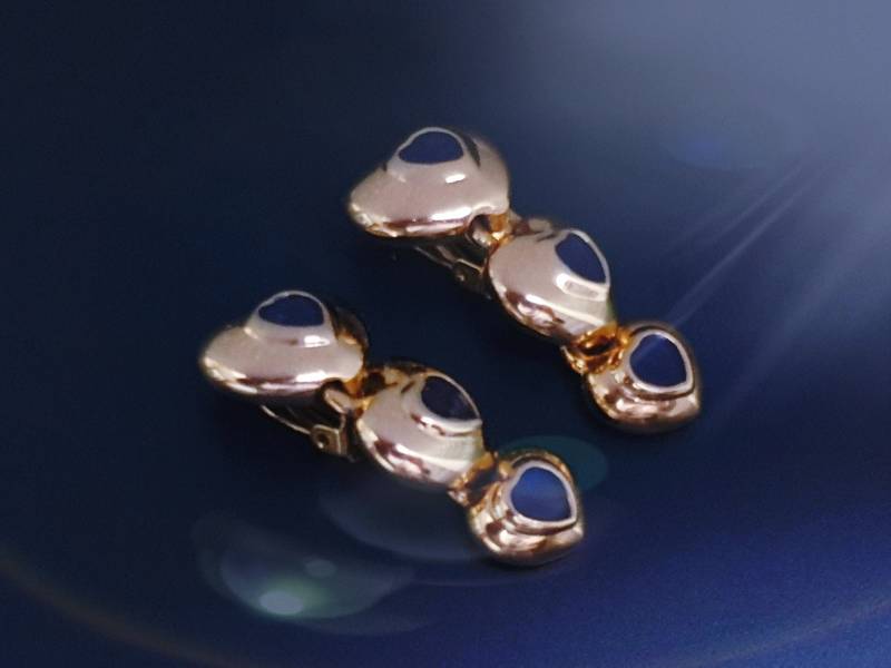 Hübsche Vintage Herz Form Baumeln Ohrclips Im Goldton Mit Marineblauer Emaille von BestAntiqueBoutique
