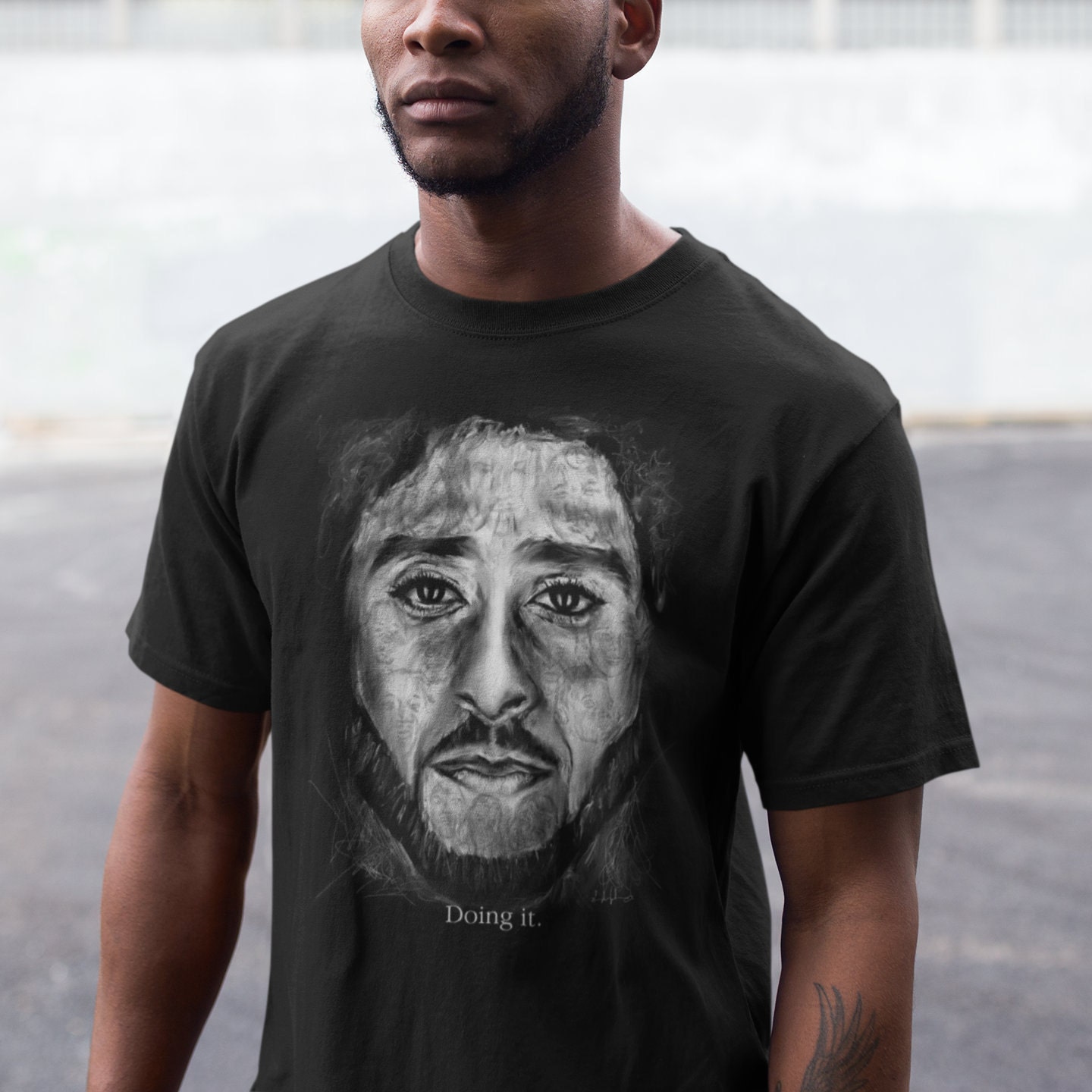 Doing It, Colin Kaepernick, Nike Ad, Just Do Nfl Protest, Black Lives Matter, Kap Kneeling, Kaepernick Shirts, T-Shirts Doing It, Colin Kaepernick, Nike Ad, Just Do Nfl Protest, Black Lives Matter, Kap Kneeling, Kaepernick Shirts, T-Shirts von BestArtPrintsGifts