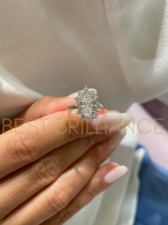 Sparkle Groß 2.2 Carat Marquise Diamant Verlobungsring Floral Form D Vs2 von BestBrilliance