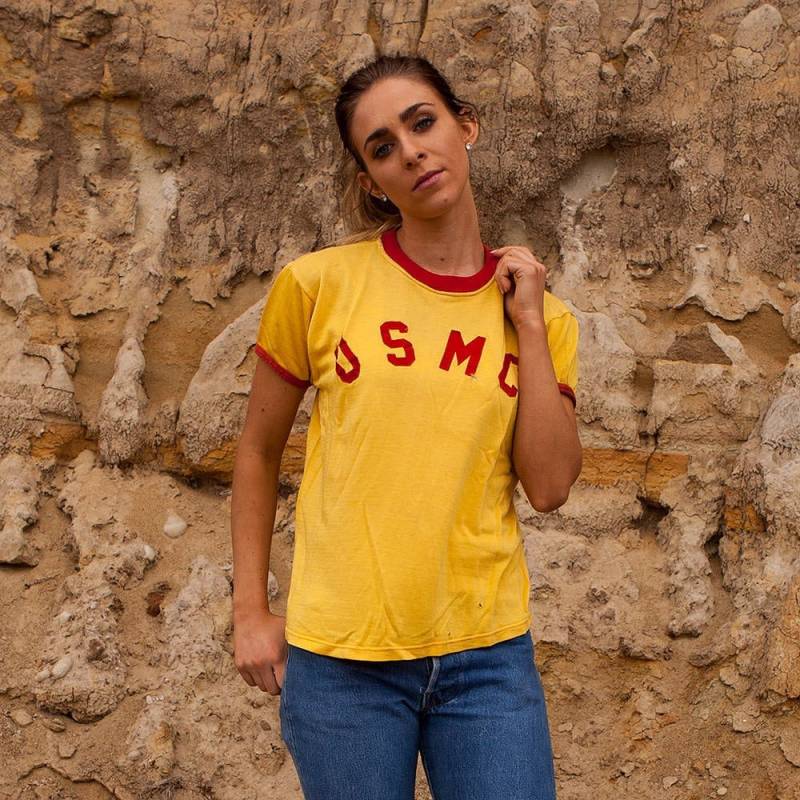 50S Thrashed Vintage Usmc Nylon Jersey T Shirt Größe L Us Marines Gold/Rot Genähte Buchstaben Militär von BestOnlyVintage