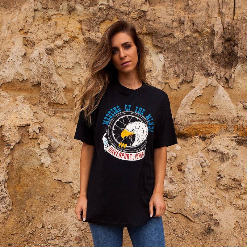 80Er Jahre Vintage Davenport Iowa Bike Week T Shirt Größe Xl Biker Treffen Der Köpfe Adler Fahrt Frei 1987 von BestOnlyVintage