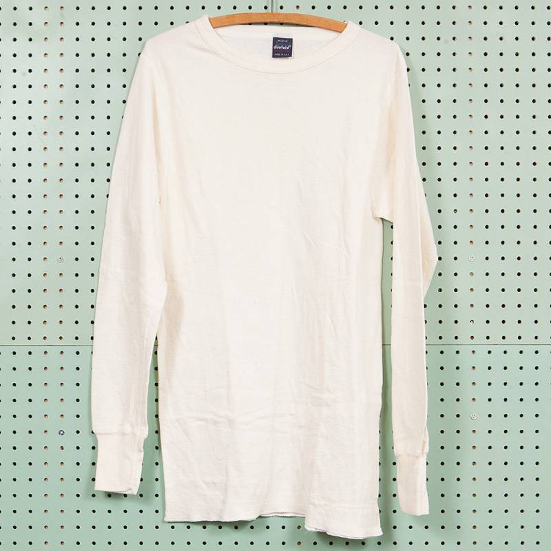 Vintage Cremeweißes Duofold Thermo Langarmshirt Größe M Unregelmäßig Vintage Cremeweißes Duofold Thermo Langarmshirt Größe M Unregelmäßig von BestOnlyVintage