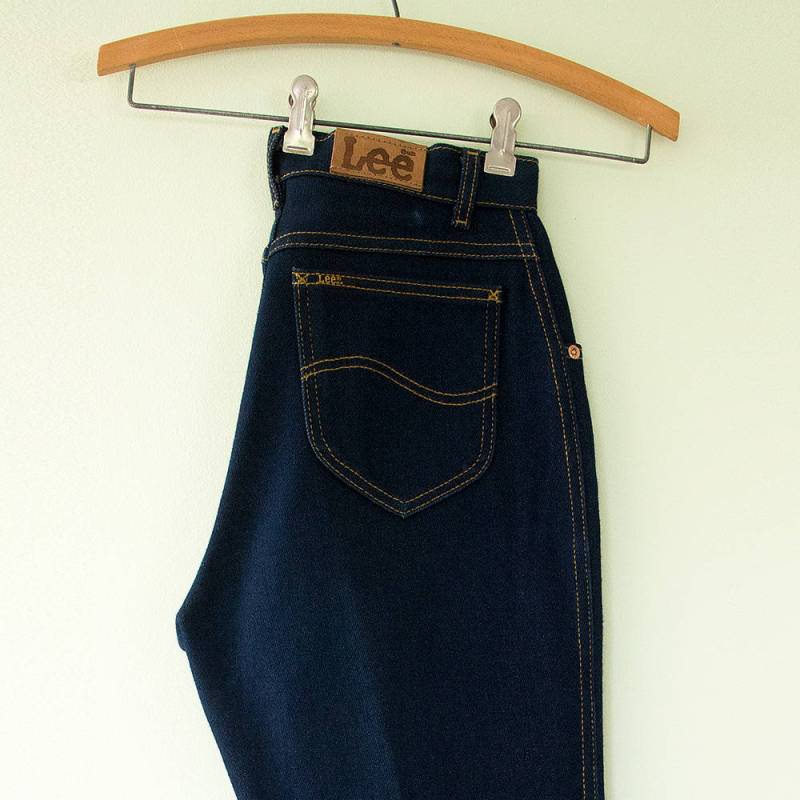 Weinlese-Frauen-Lee-Reiter-Denim-Jeans Größe 26 X 31 Hergestellt in Usa Baumwolle Große Verblassen Dunkle Waschen 70Er/80Er Jahre von BestOnlyVintage