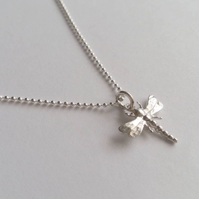 Kleine Libellen Halskette Libelulita - Anhänger Silber Schmuck Glücksbringer Amulett Geschenk Für Sie von BestSpanishShop