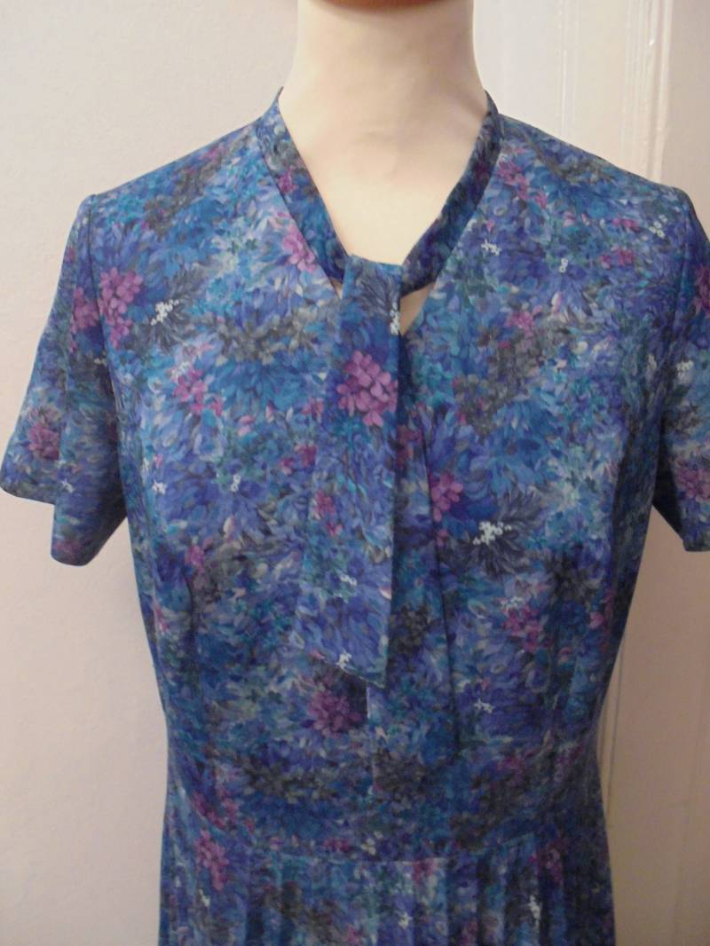 Blau Gemustertes 60Er Kleid Cocktailkleid von BesteKinderstube