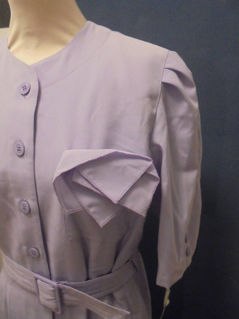 Flieder 80Er Kleid Oversized Style Knopfleiste 38 von BesteKinderstube