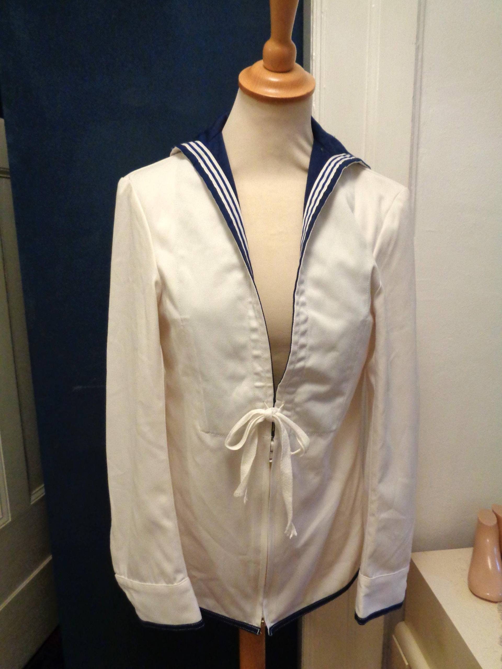 Schickes Vintage Matrosenhemd Unisex Gr. 38-40 Weiß Dunkelblau von BesteKinderstube