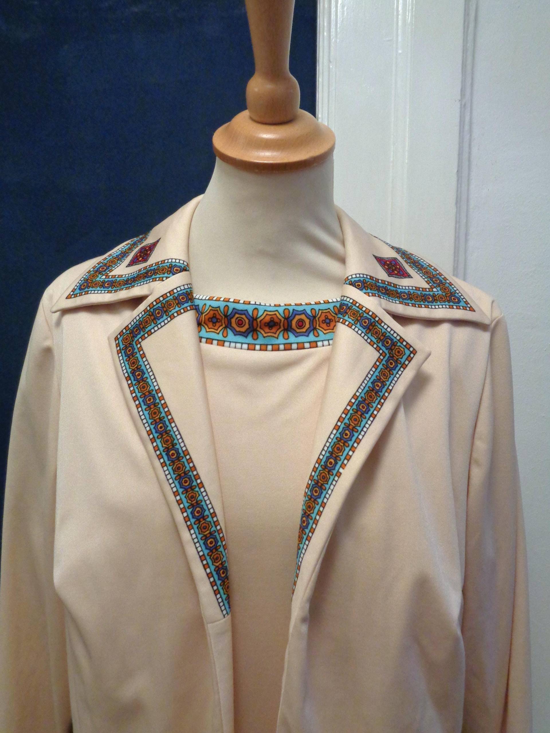 Schönes Kleid Und Jacke Zweiteiler Beige Bunt 60Er 70Er Elegant von BesteKinderstube