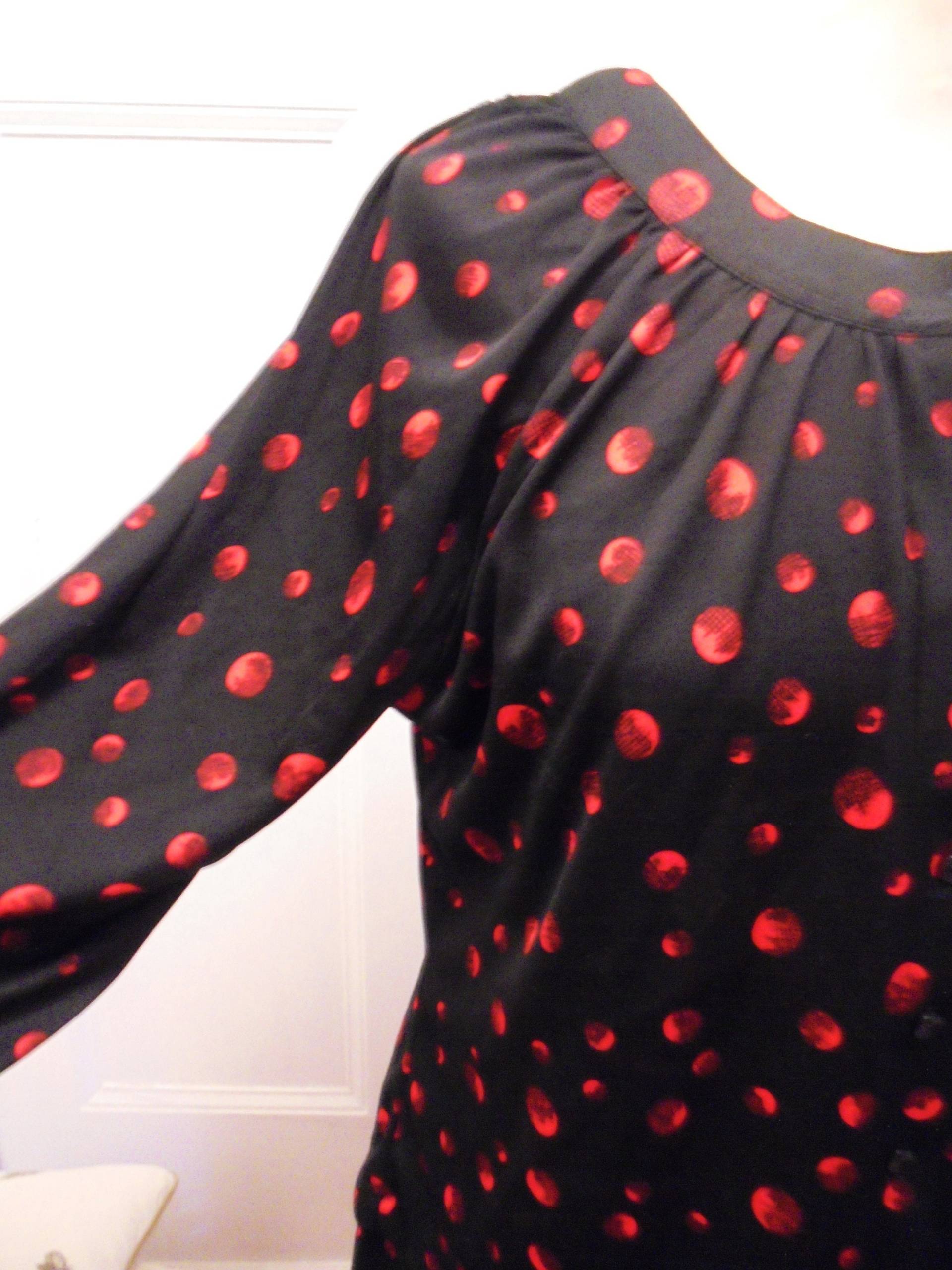 Süßer Zweiteiler Kostüm 70Er Schwarz Rot Bluse Rock 38 von BesteKinderstube