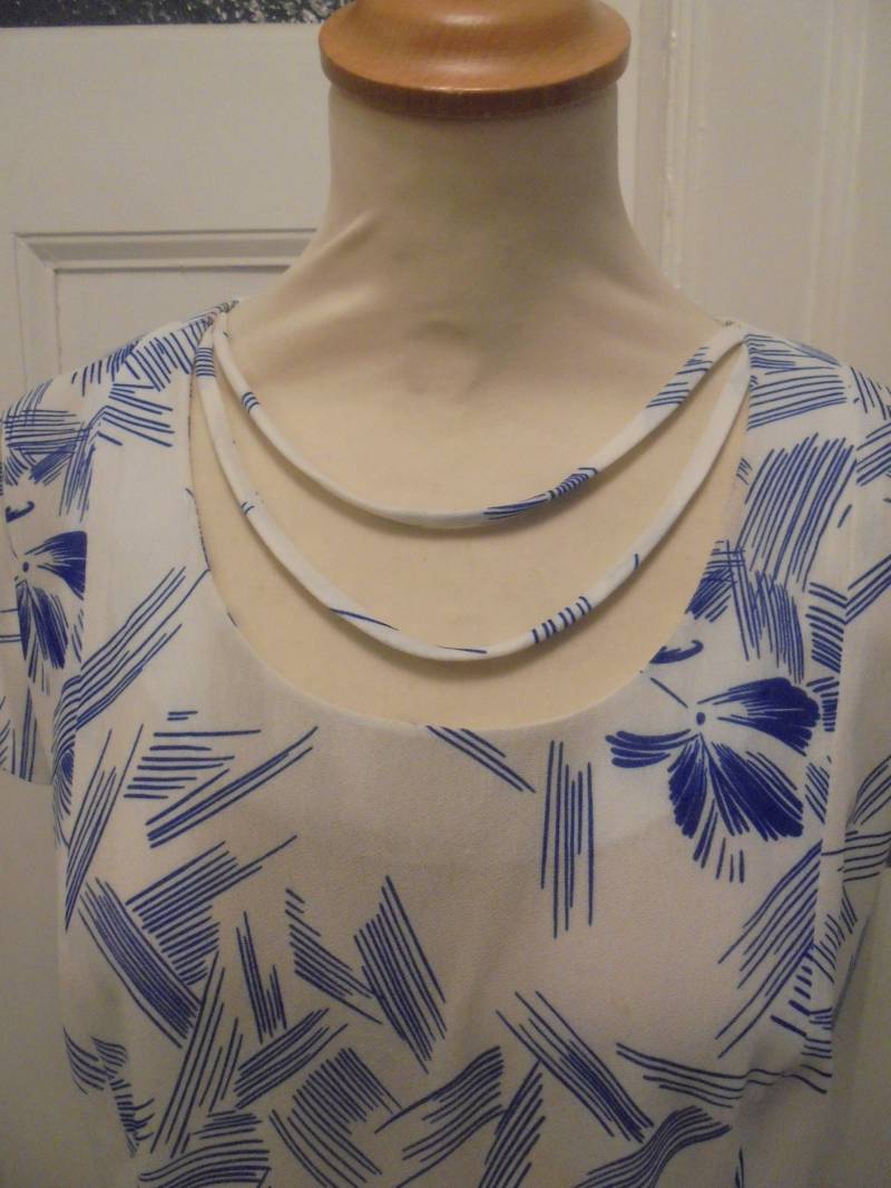 Weiß Blaues 70Er 60Er Kleid 38+ Synthetik von BesteKinderstube