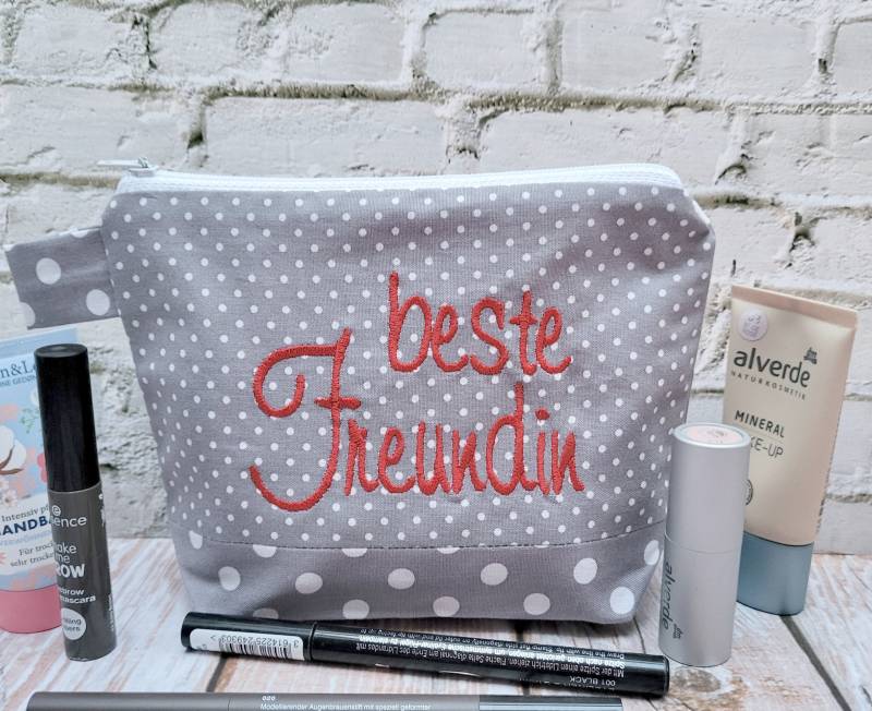 Bestickte Tasche Beste Freundin //Grau// Kosmetiktasche Kulturtasche Schminktasche Makeup-Bag Statement Kompliment Geschenk | 16 von Bestickend