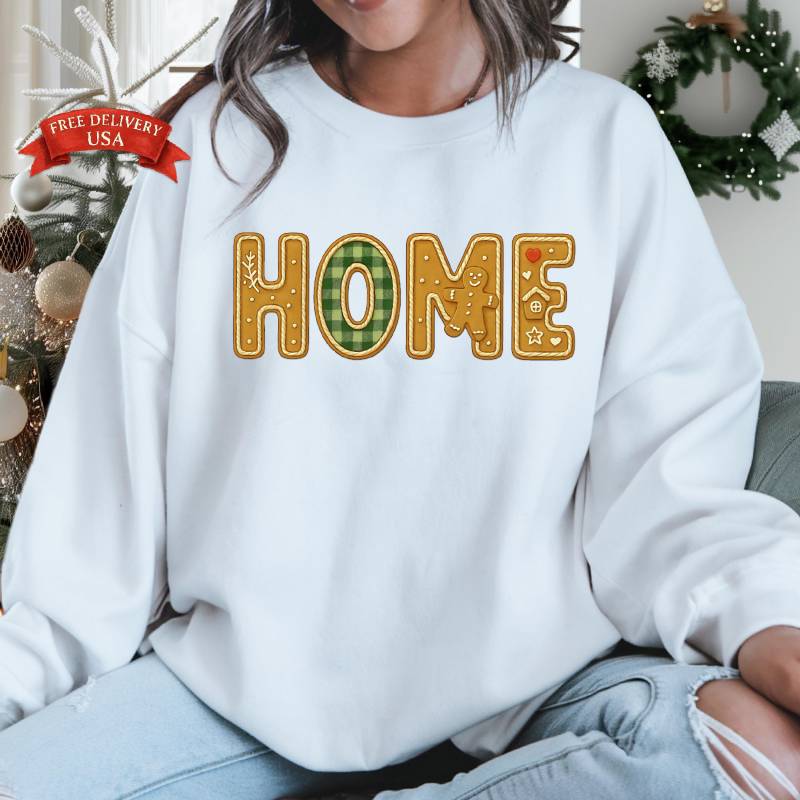 Lebkuchen Buchstaben Weihnachten Sweatshirt, Gemütliches Unisex Gildan 18000 Crewneck Für Keksliebhaber Und Homebodies von BestieDesignGifts