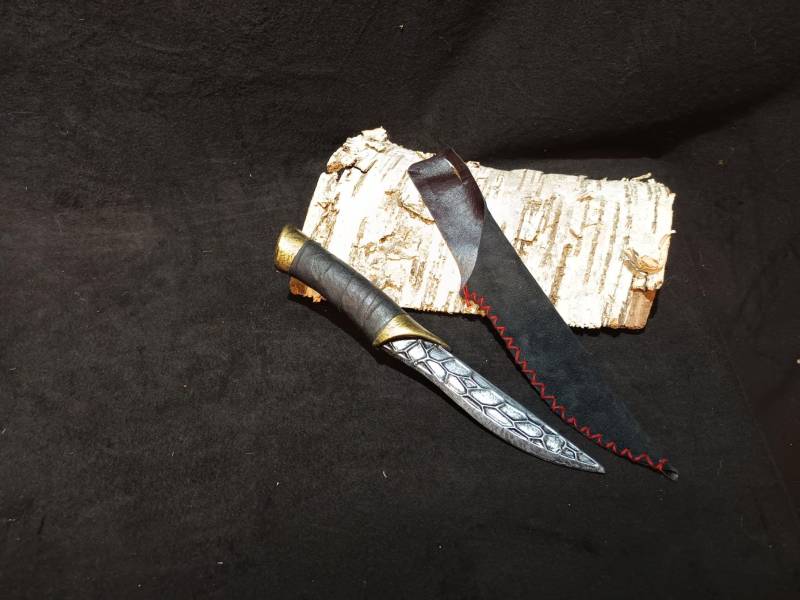 Larp Polsterwaffe Prop - Jagdmesser Aus Dem Düsterwald Mit Lederscheide von BestinSlotLARP
