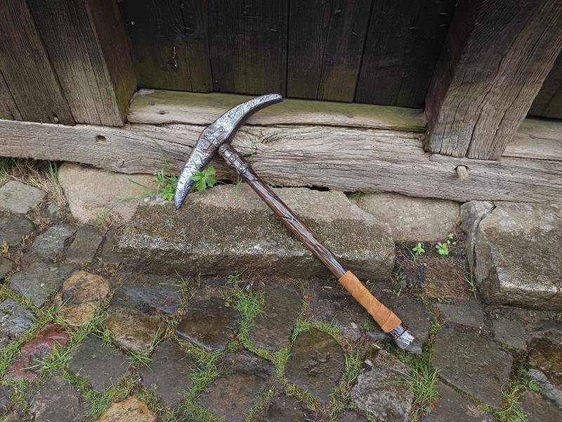 Unikat Larp Polsterwaffe - Spitzhacke von BestinSlotLARP