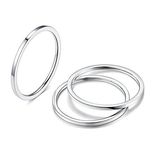 Bestyle 3 Stück Ringe Set für Frauen 1MM Dünner Fingerring Edelstahl Stapelbare Daumenring Damen Knöchelringe Schlichte Bandringe Geschenke für Geburtstage Weihnachten, Silber, Ringgröße 48 von Bestyle