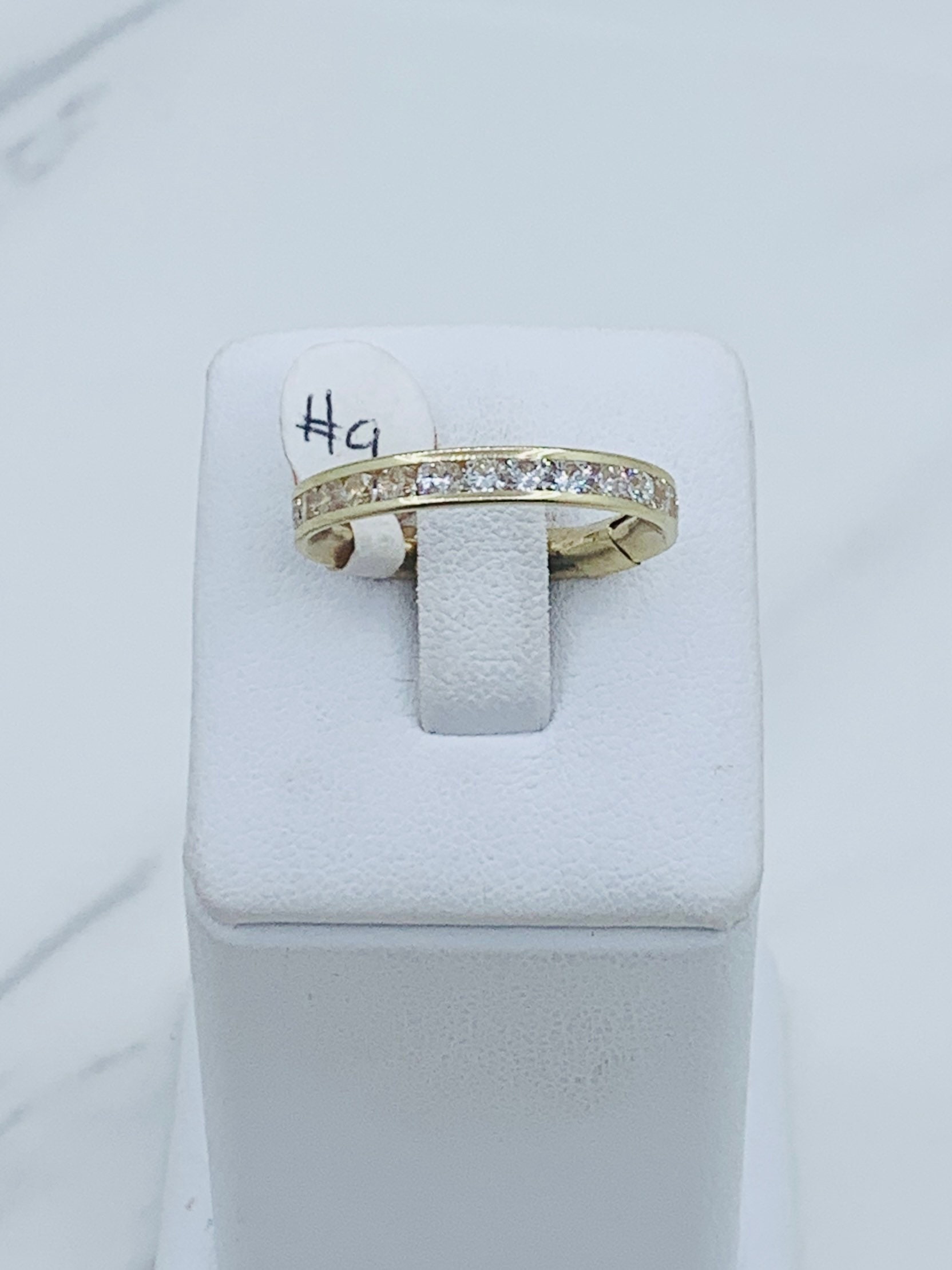 10K Goldring Damenband Size 9 - Anillo Oro Banda Tamaño 10K Goldring Damenband Size 9 - Anillo Oro Banda Tamaño von BethejoyByReyna