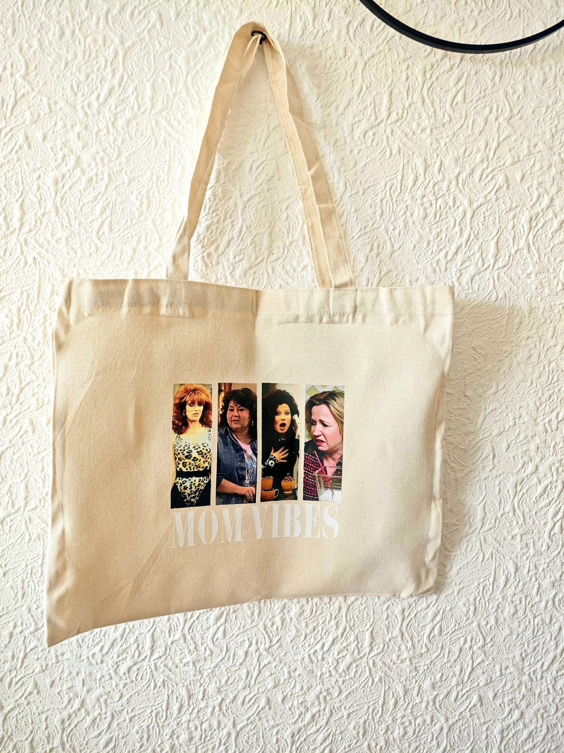 Jutebeutel "Mom Vibes" | Mom Jutetasche Mama Peggy Bundy Mutter Mumbag All Year Mum Edition Modern von BetonKollektiv