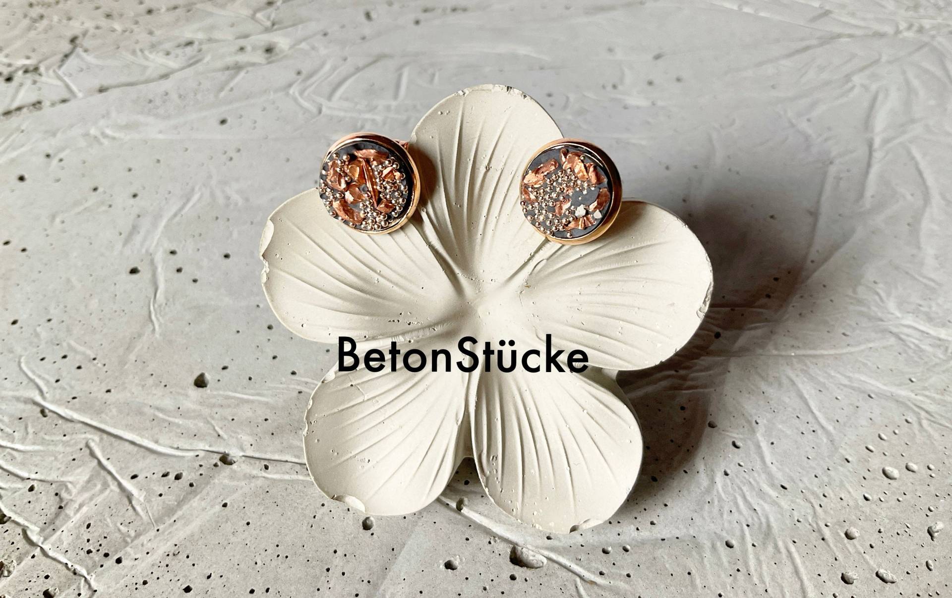 Betonschmuck, Edelstahl, Ohrstecker, Kupfer von BetonStuecke