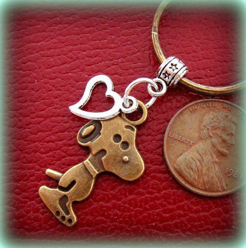 Süßer Beagle Hund Mit Herz..sieht Aus Wie Snoopy..schlüsselanhänger Anhänger von BetsyStoinoffDesigns