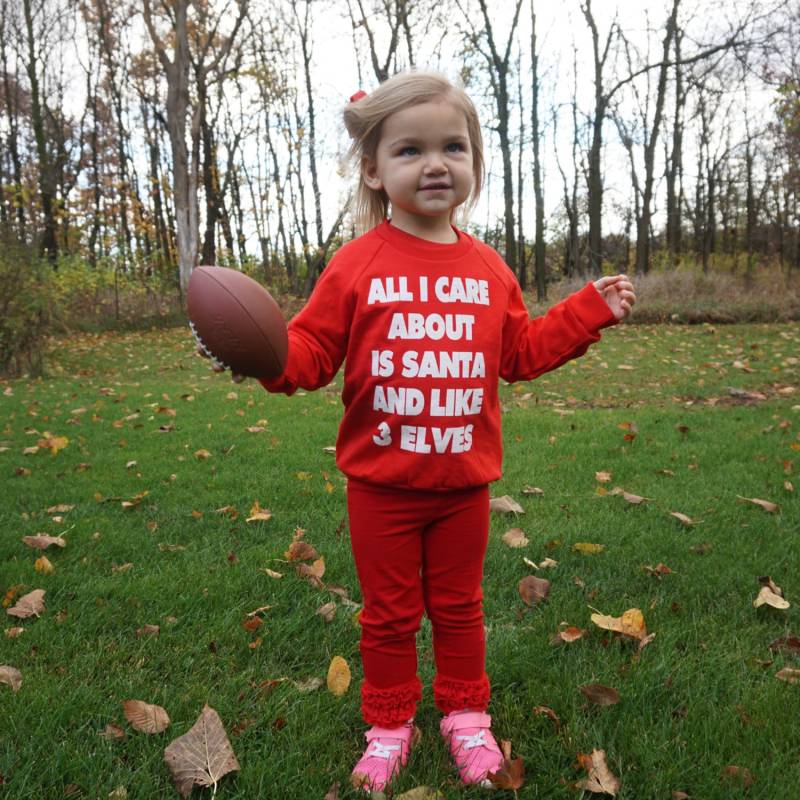 Kinder Sweatshirt Ich Kümmern Ist Santa Und Wie 3 Elfen Weihnachten Shirt Lustige, Süße Jugend Urlaub Lange Ärmel Präsentieren Geschenk-Idee-Elf von BetterThanRealLife