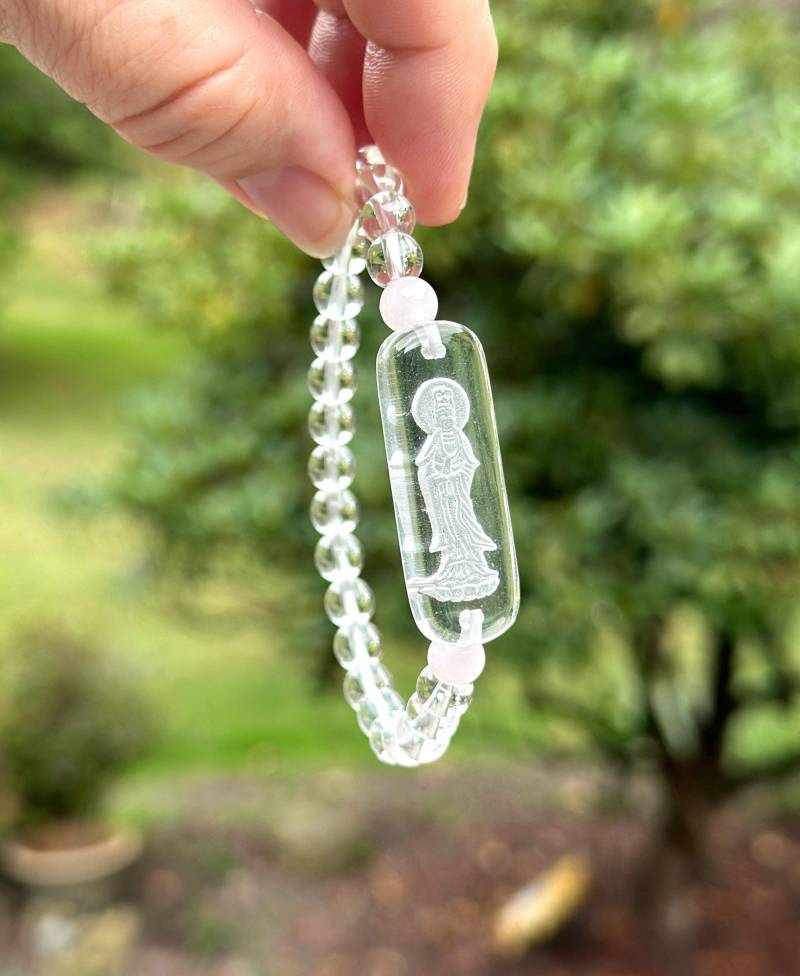 Kwan Yin Armband Rosenquarz & Bergkristall, Göttin Des Mitgefühls von BetterWorldRocks