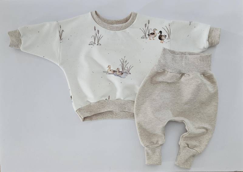 Babyset Pullover Mit Hose Newborn Set Gr. 56 -86 von BettisHerzstuecke