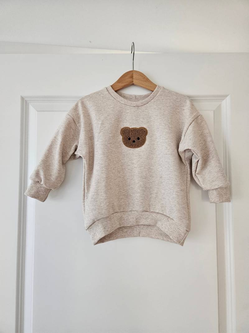 Oversize Sweater I Pullover Mit Bär Babypullover Kinderpullover Bärchenpullover von BettisHerzstuecke
