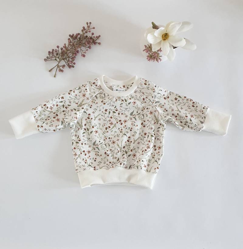 Pullover Sweater Blümchen Ab Gr. 50-56 - 110/116 von BettisHerzstuecke