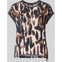 Betty Barclay T-Shirt mit Label-Detail in Marine, Größe 42 Betty Barclay T-Shirt mit Label-Detail in Marine, Größe 42 von Betty Barclay