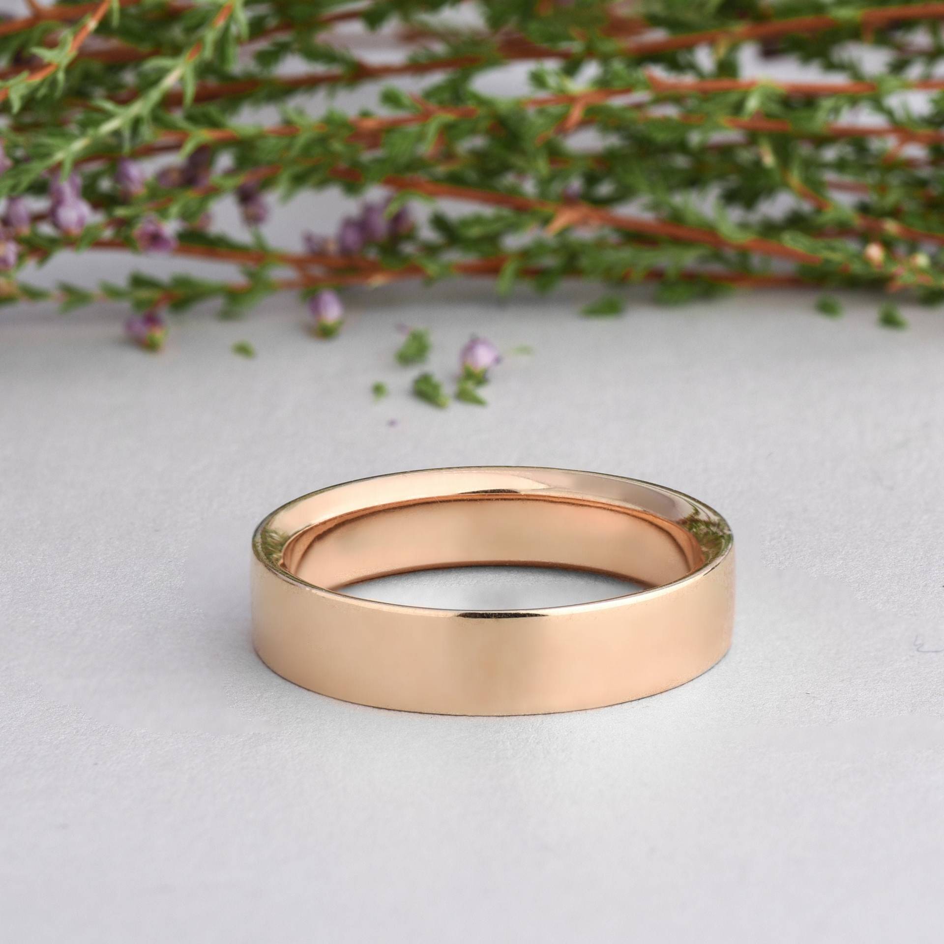 14K Solid Gold Einfacher Ring, Einfache Hochzeit Band Frauen, Schlichte Ehering, Gold Statement-Ring von BettyJewelryEmotions