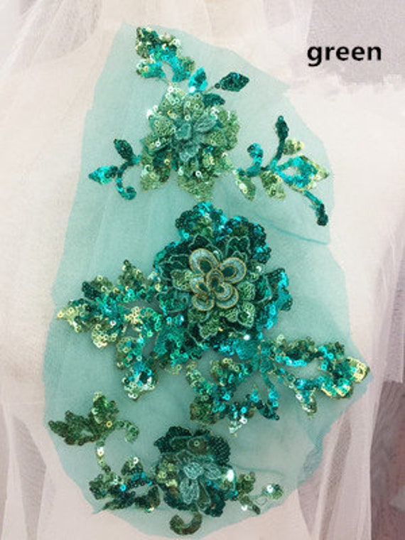 Grüne 3D-Blütenspitze Applikation, Pailletten 3D Blumen Gestickte Applikation Für Tanzkostüme Sport Brautkleid Saum Zubehör Grüne 3D-Blütenspitze Applikation, Pailletten 3D Blumen Gestickte Applikation Für Tanzkostüme Sport Brautkleid Saum Zubehör von BettyLaceShow