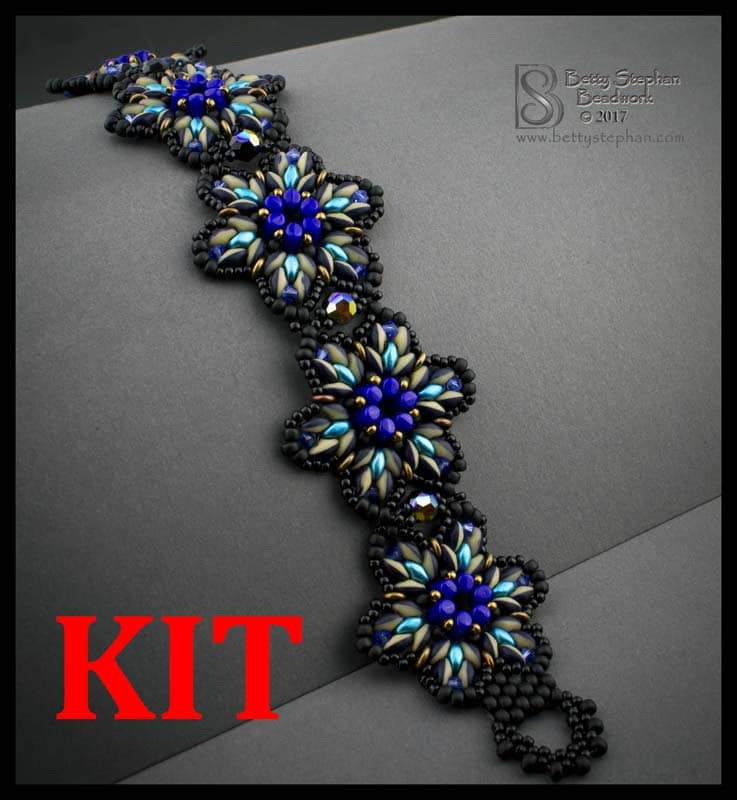 Kit - Starburst Bracelet Blau Beadwoven Armband Kit Kit - Starburst Bracelet Blau Beadwoven Armband Kit von BettyStephanBeadwork