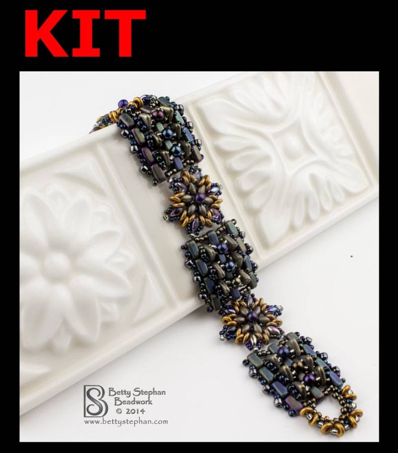 Vollständige Kit Oder Nachfüll Kit - Gestaltwandler Beadwoven Gray Und Blau Armband Vollständige Kit Oder Nachfüll Kit - Gestaltwandler Beadwoven Gray Und Blau Armband von BettyStephanBeadwork
