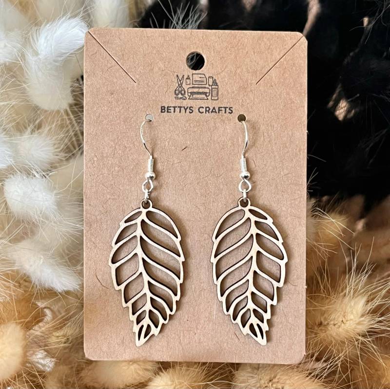 Hänge-Ohrringe in Filigraner Blattform Aus Lindenholz Mit Ohrhaken Silber - Goldfarben Versilbert | Handgemacht von BettysCraftsDE