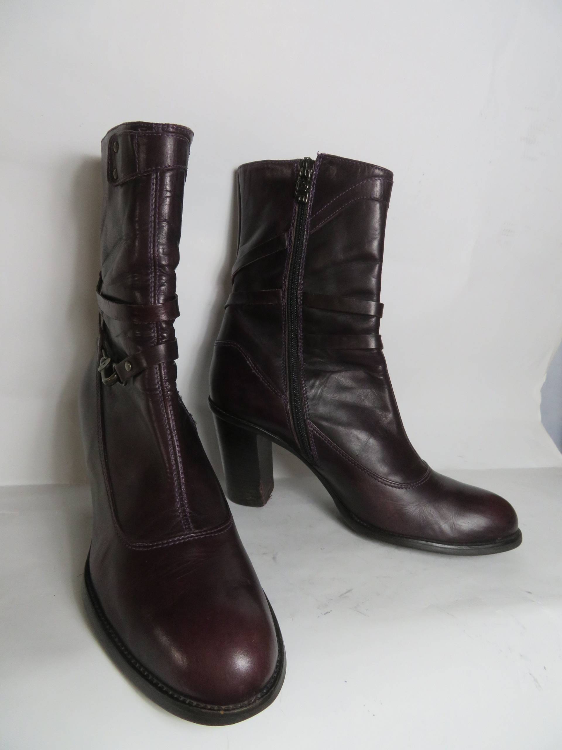 Alberto Fermani Italy Leder Stiefel Burgundy Eu 37, 5/Us 7/Uk 5, Runde Zehe Block Absatz Alles Aus Stiefelette Moderne Vintage Boots von BettysVintageHouse