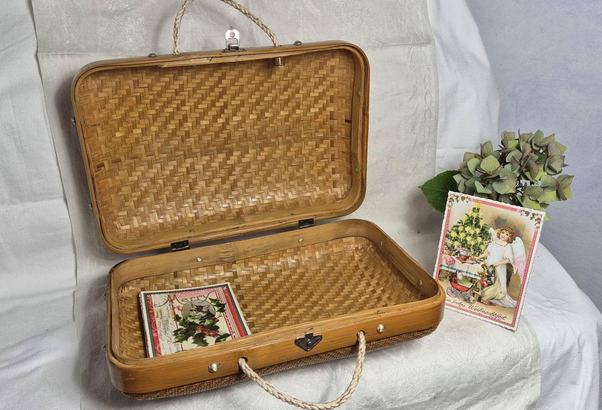 Bambus Koffer Handgeflecht 2-Farbig Braun Doppelgriff Tragekorb Vintage Handtasche Gewebt Geflochtene Korb Bügel-Tasche Aufbewahrungsbox 50S von BettysVintageHouse