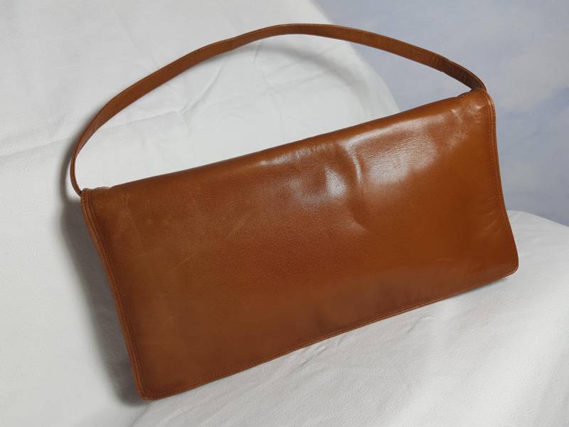 70Er Jahre Baguette El Corte Ingles Sehr Breite Tasche Ledertasche Unterarmtasche Schulter Handtasche Geldbörse Glatt Leder Rechteck Clutch von BettysVintageHouse