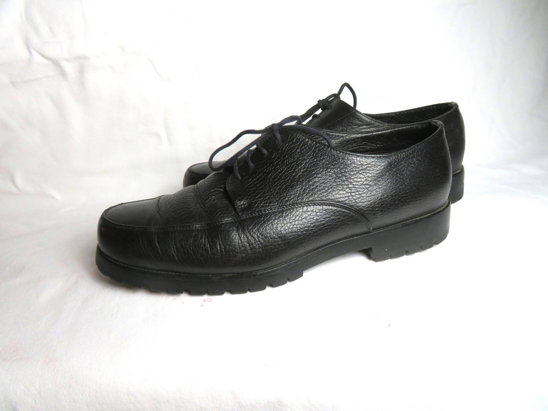 Vintage Lammfell/Leder Schuhe Womans Size Eu 40/Us 9/Uk 7 Schafwolle Gefüttert Schwarz Genarbt Winterstiefel Flach Profilsohle Joy Harper von BettysVintageHouse