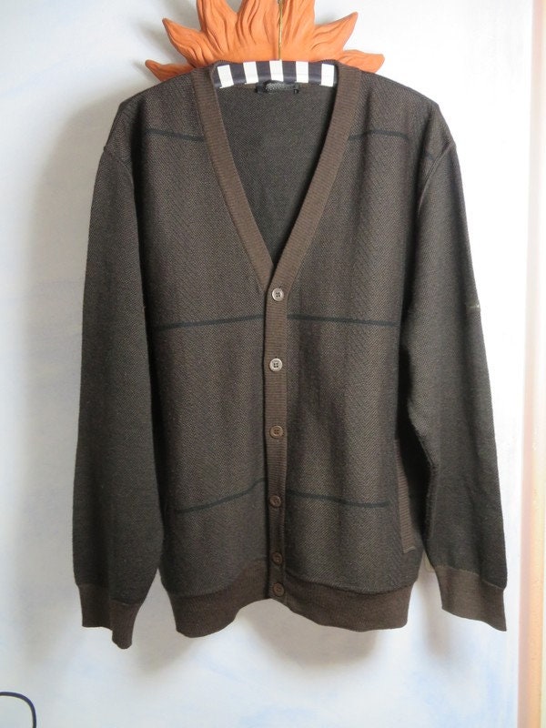 Monte Carlo Wolle Strickjacke Braun Mit Schwarzen Streifen Xxl/Xl Jumper Pullover 80Er 90Er Knit Wear Jacquard Muster Sweater Monte Carlo Wolle Strickjacke Braun Mit Schwarzen Streifen Xxl/Xl Jumper Pullover 80Er 90Er Knit Wear Jacquard Muster Sweater von BettysVintageHouse