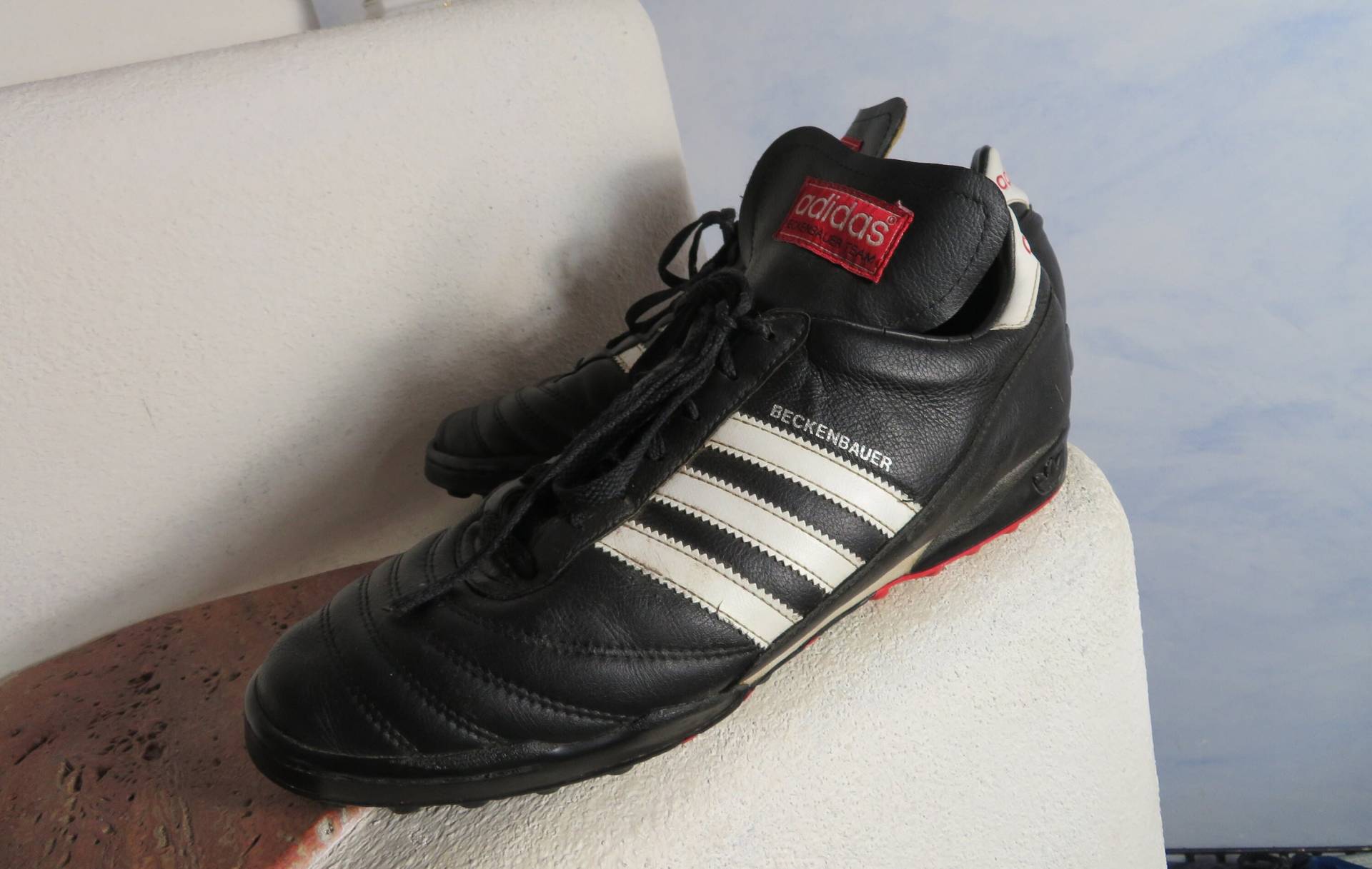 Vintage Adidas 1974S Weltmeister Beckenbauer Soccer Shoes Black White 3 Stripes Leather Sz. Uk 11, 5 Us 12, 5 Eu 47 Mens Lace Up von BettysVintageHouse