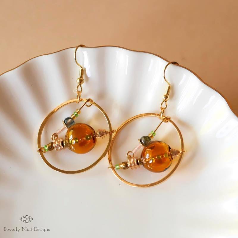 18K Gold Retro Ohrringe, Einzigartige Tropfen Gelbe Glasblase Lange Weihnachtsgeschenk von BeverlyMintDesigns