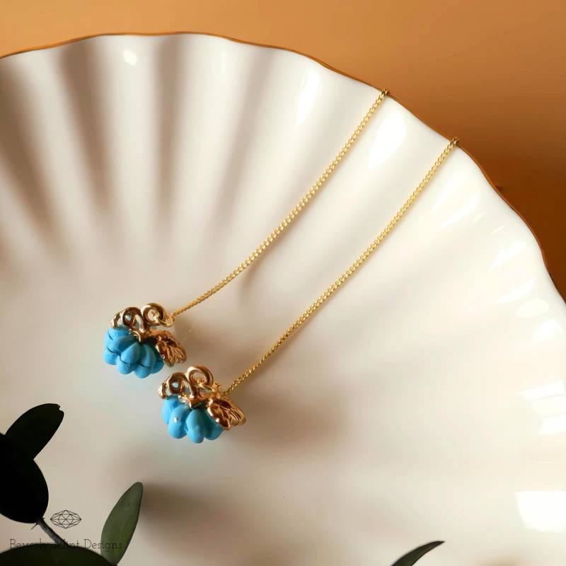 Halloween Kürbis Ohrringe, Süße Blaue Spaß Zubehör, Weihnachtsgeschenk von BeverlyMintDesigns