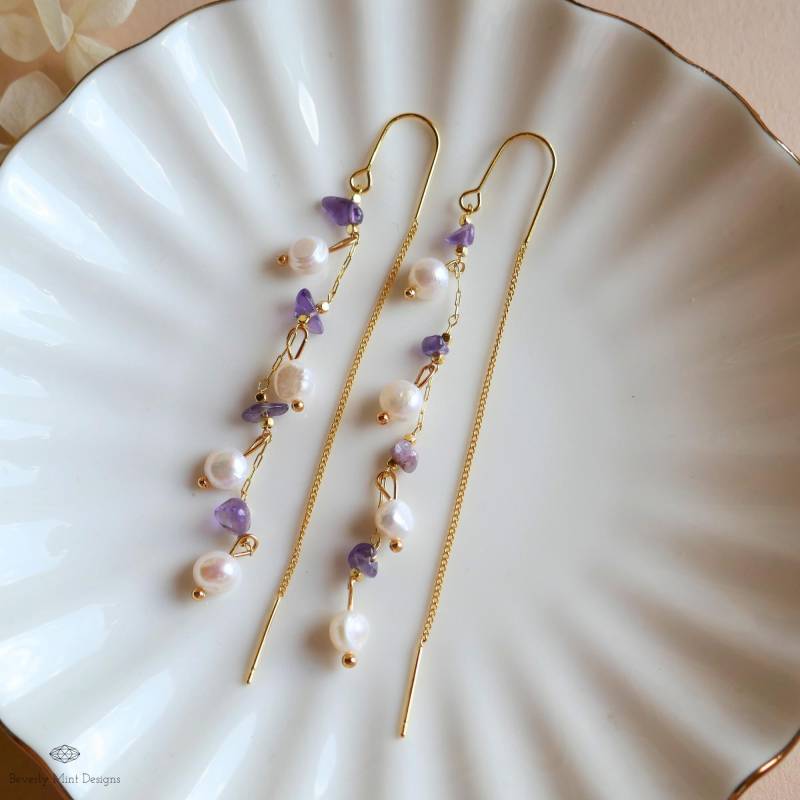 Süßwasserperle Und Amethyst Baumeln Ohrringe Goldkette Threader Februar Birthstone Schmuck Braut Oder Geschenk Für Sie, Feiertagsgeschenk von BeverlyMintDesigns
