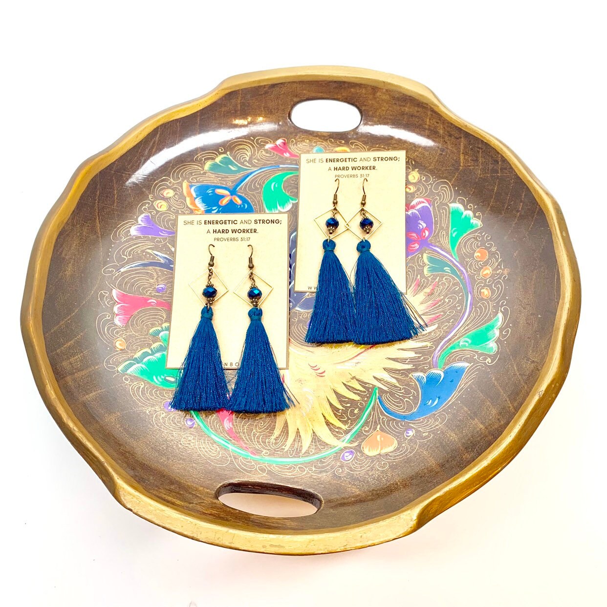 Blaue Seiden Quasten Ohrringe Leichte Bronze Hänge Ohrringe Blaue Seiden Quasten Ohrringe Leichte Bronze Hänge Ohrringe von BevinBold