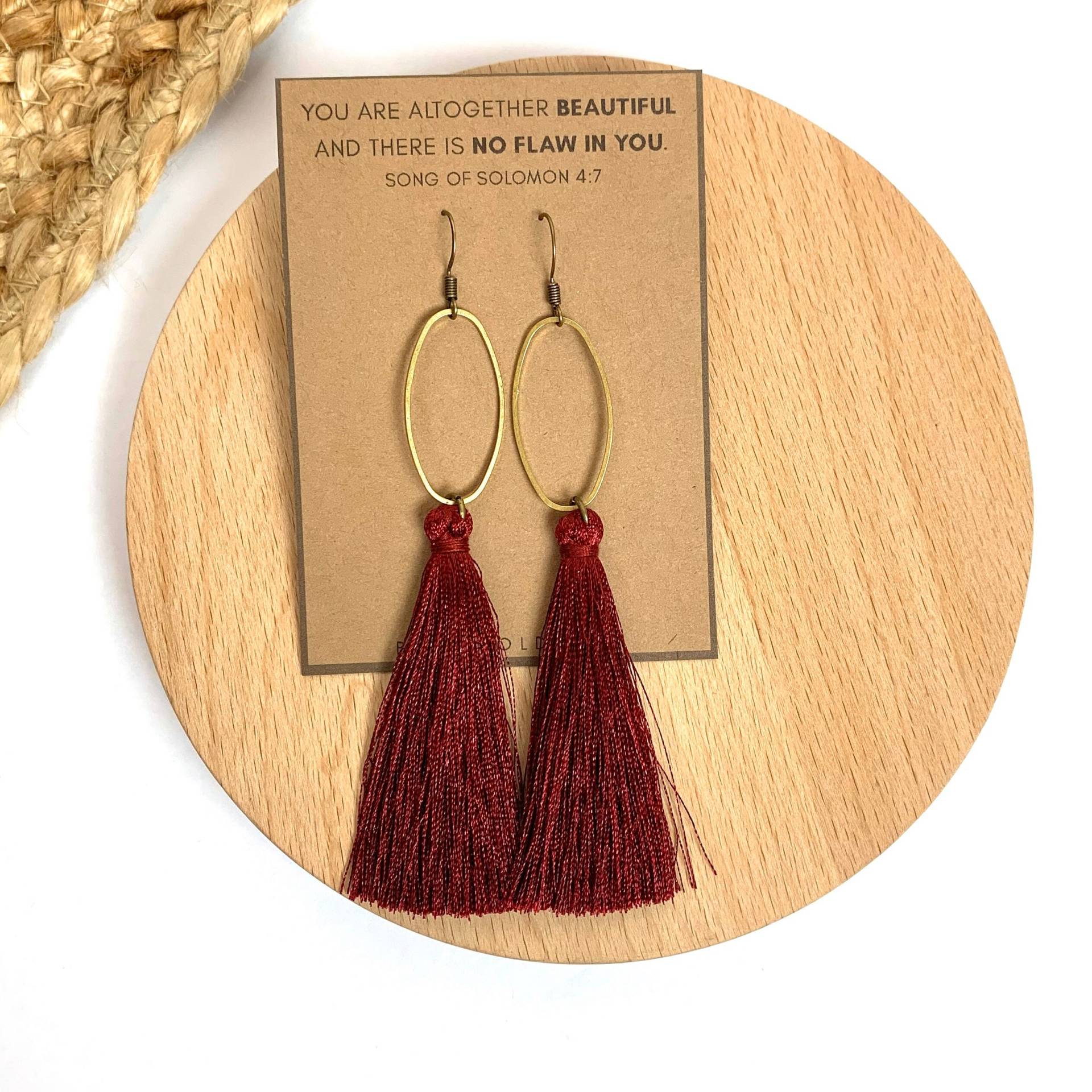 Kastanienbraune Quasten-Ohrringe Messing Oval Charme, Boho Ohrringe Kastanienbraune Quasten-Ohrringe Messing Oval Charme, Boho Ohrringe von BevinBold