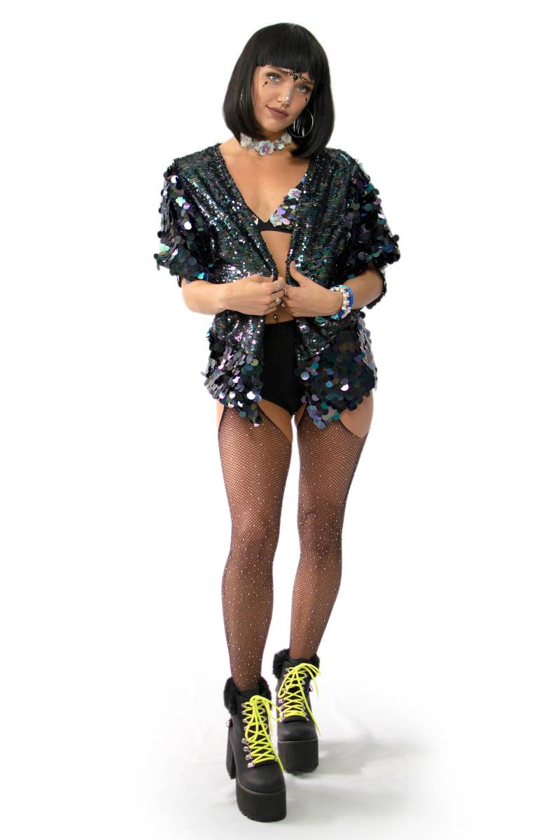 Paillettenjacke in Schwarz Schillernd - Kurze Ärmel/Komplett Gefüttert Taschen Goth Rave Burlesque Paillettenjacke in Schwarz Schillernd - Kurze Ärmel/Komplett Gefüttert Taschen Goth Rave Burlesque von BexiApparel