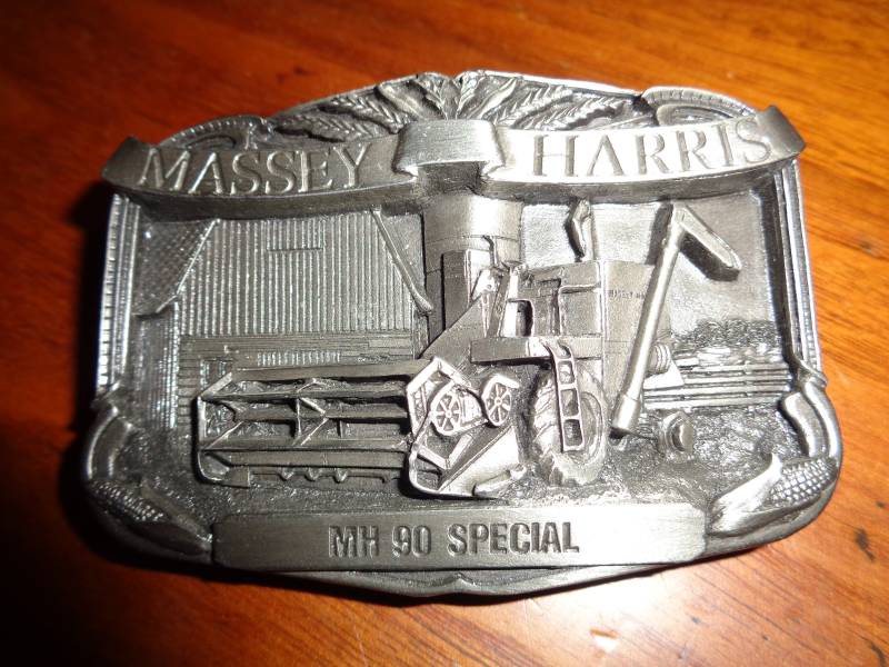 1986 Massey Harris Mh 90 Spezial Selbstfahrende Kombiniere Zinn Gürtelschnalle, Limited Edition Sammlerstück Bauernhof Scheune Maisbaum von BeyerTractor