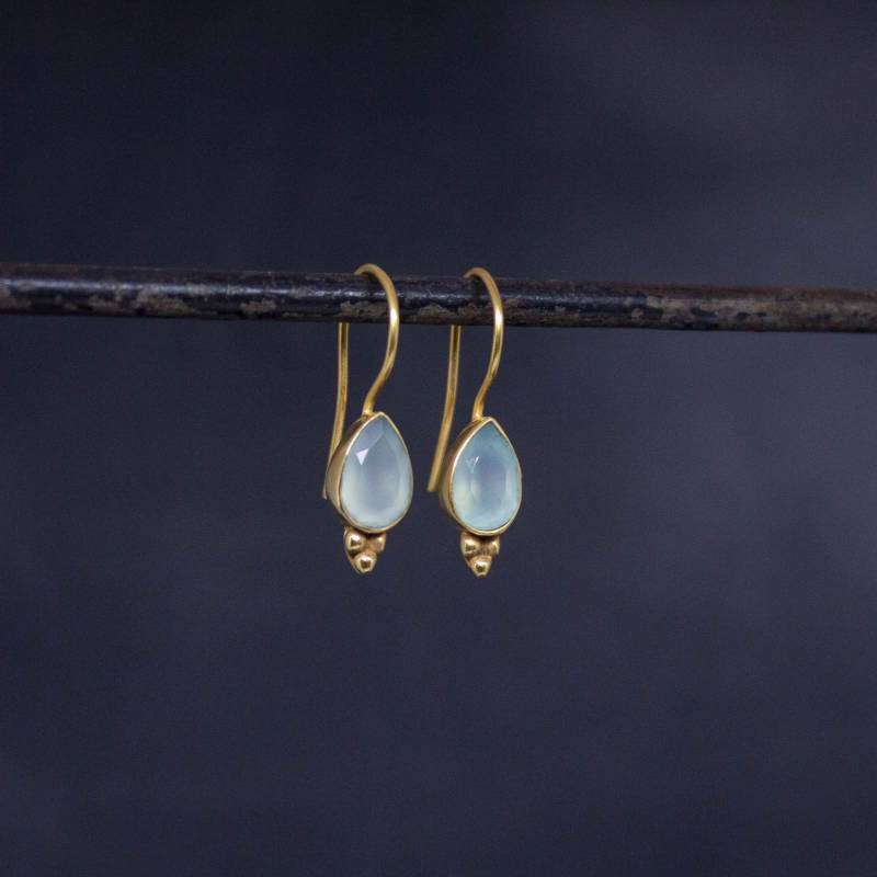 Edelstein Ohrringe, Aqua Chalcedon Gold Tropfen, Tropfen Blaue Schmuck Aus Vermeil von BeyondBiasa